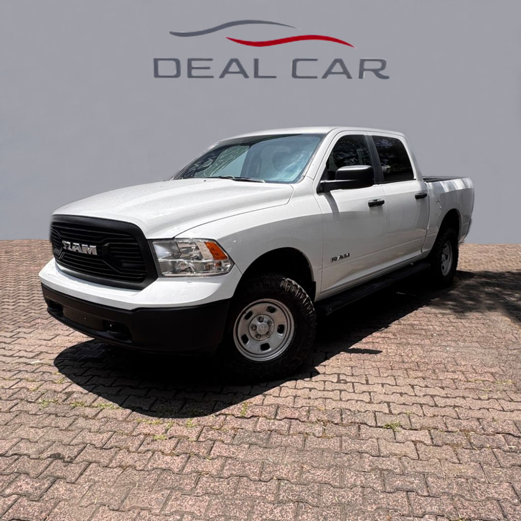 Ram 1500 Crew Cab Hemi Sport 4X4 V8 5.7L 2021 Color Blanco